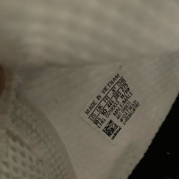 NMD_R1 SHOES - Picture 4 of 6